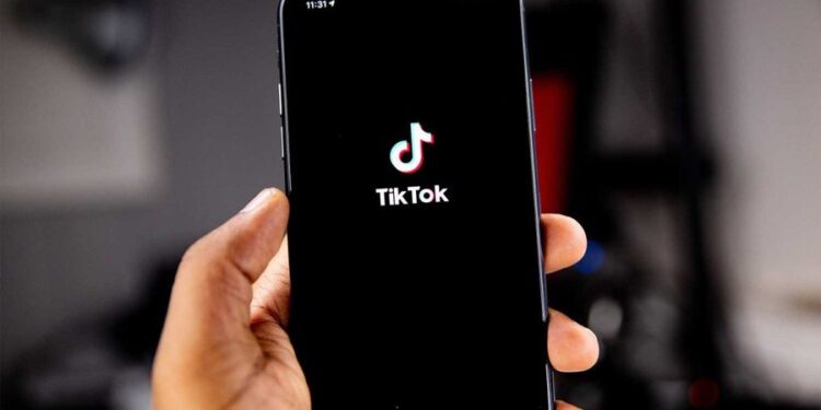 RAMA NJOFTOI MBYLLJEN E TIK-TOK/ Autoriteti Kombëtar për Sigurinë Kibernetike: Do të nisë nga…