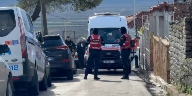 VRAU BURRIN ME SËPATË NË SARANDË/ Mbyllet në spital psikiatrik 48-vjeçarja