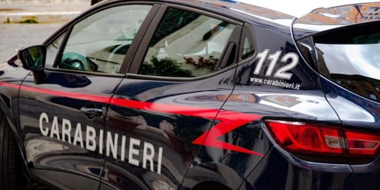SHPËRNDANIN KOKAINË ME MAKINË/ Arrestohet 24-vjeçari shqiptar në Itali, e pëson edhe shoku i tij