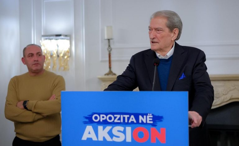 TAKIM ME ANTARËT E PD-SË/ Berisha: Inteligjenca artificiale më zbuloi se për shpalljen time “non grata” ishin bërë