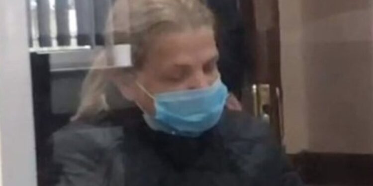 MORI RYSHFET GJATË COVID-19/ Gjykata dënon me 4 vite burg sanitaren Tire Alldervishi