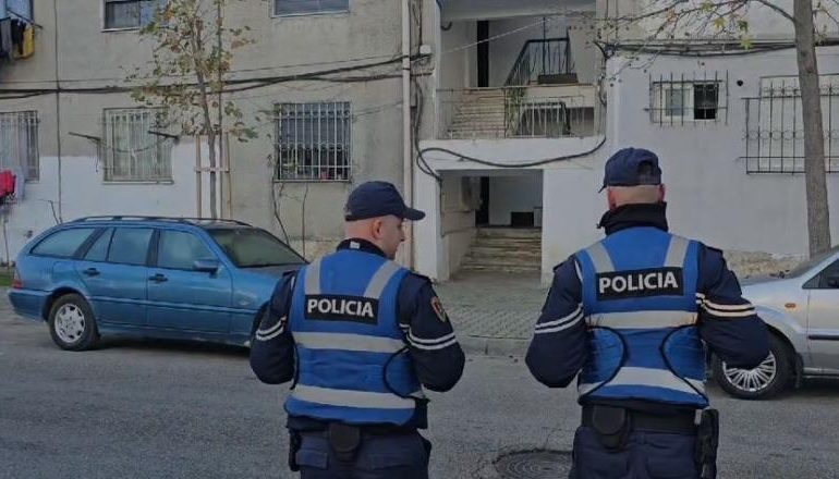 VRAU 82-VJEÇARIN/ Dëshmia e autorit në polici: Unë e bëra, i kërkova 200 mijë lekët që më kishte borxh, më tha drogaxhi