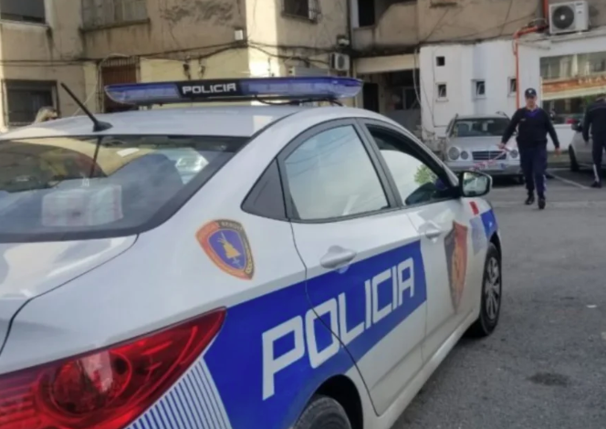 SHERR I DHUNSHËM NË TIRANË/ Përfundon në spital një person pas sherrit mes disa personave. Disa të shoqëruar në polici
