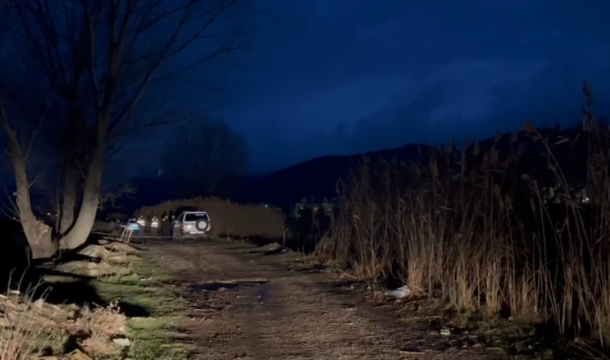 U GJET PA JETË NË MAKINË/ 47-vjeçari pësoi goditje hipertensioni gjatë marrëdhënies intime