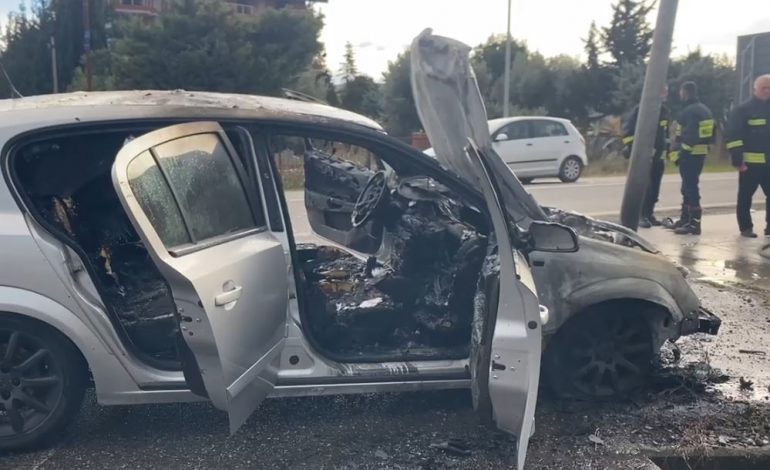 AKSIDENT NË LEZHË/ Policia jep detaje: Nga përplasja dhe përfshirja në flakë e njërit prej automjeteve…