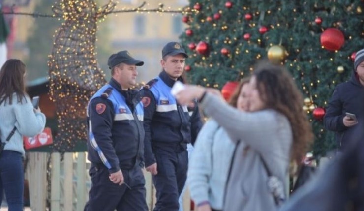 FESTAT E FUNDVITIT/ Policia e Shtetit plan masash për garantimin e rendit dhe sigurisë, thirrje qytetarëve: Mos përdorni…