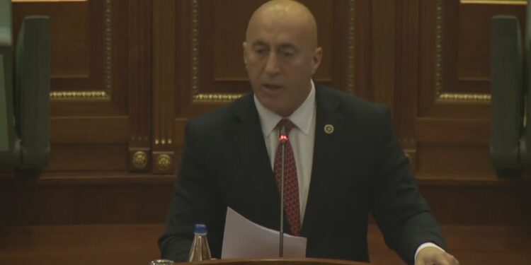 KOSOVË/ Haradinaj, kritika të ashpra për Kurtin para Ramës: Ka agjendë ruse e serbe