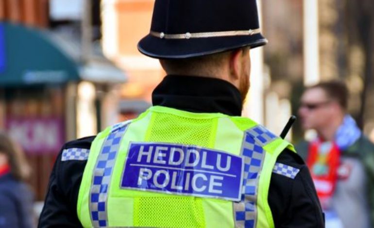 E PËSON KEQ SHQIPTARI/ Arrestohet 26-vjeçari në Britani! Nga punonjës policie, u kthye në bashkëpunëtor të krimit
