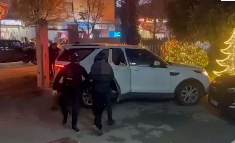 EMRAT/ Vrasja në Durrës, kush është autori dhe viktima