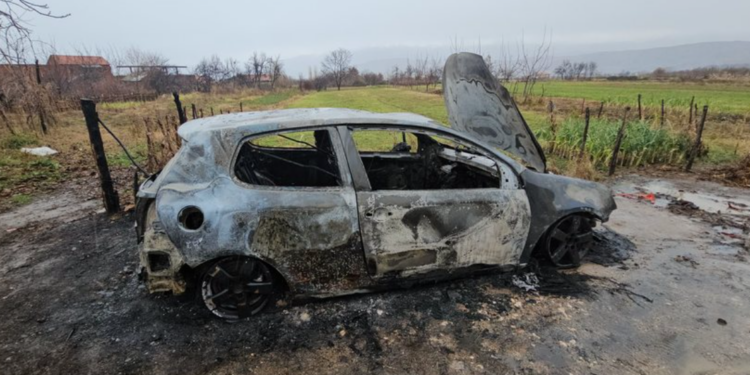 DETAJET E PARA/ Shkrumbohet makina e ish-efektivit të Policisë në Pogradec, çfarë dyshon policia
