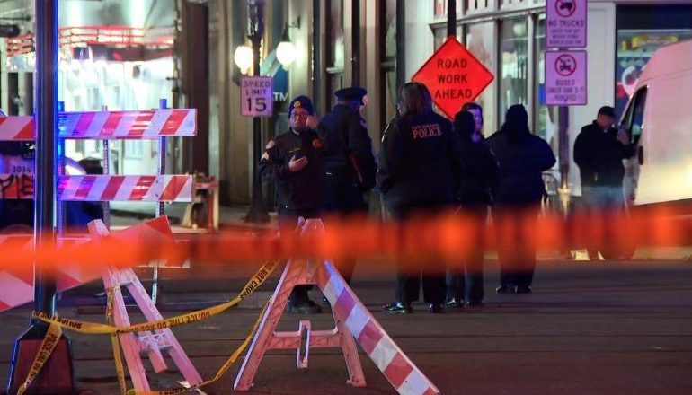 SULMI TERRORIST NË SHBA/ FBI: Në kamion janë gjetur pajisje shpërthyese artizanale
