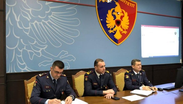 “KUSH VË SHUMË GOBA IKËN”/ Drejtori i policisë Proda detyra të reja për efektivët e Rrugores: S’dua sasi por…