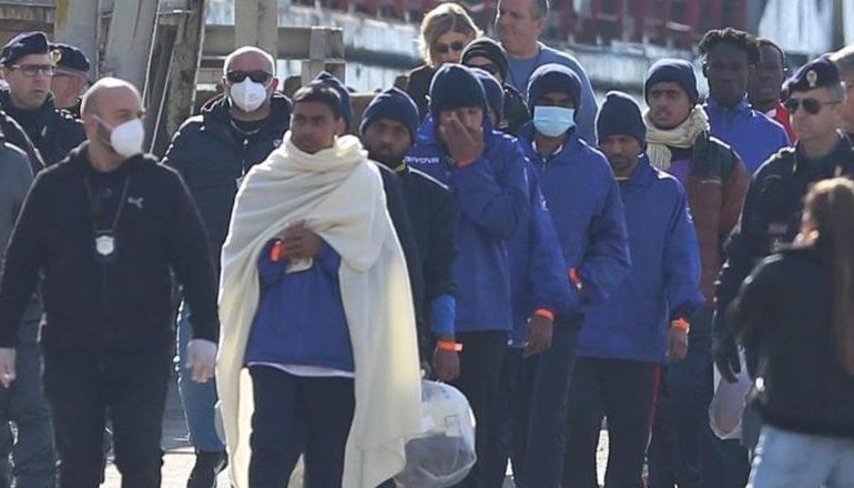 EMIGRANTËT NË SHËNGJIN/ 4 prej tyre do kthehen mbrëmjen e sotme në Itali, ja arsyeja
