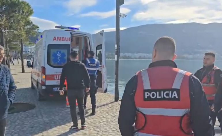 E RËNDË/ Një grua rrezikoi mbytjen, dërgohet me urgjencë në spital