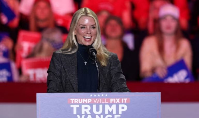 KUSH ËSHTË PAM BONDI/ E emëruara e Donald Trump për postin e Prokurores së Përgjithshme