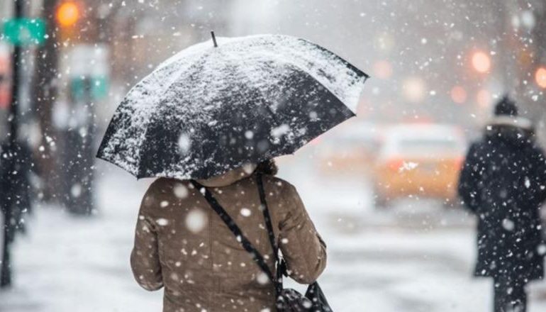PARASHIKIMI I MOTIT PËR FUNDJAVËN/ Ulje temperaturash, shi dhe dëborë e dendur në zonat malore