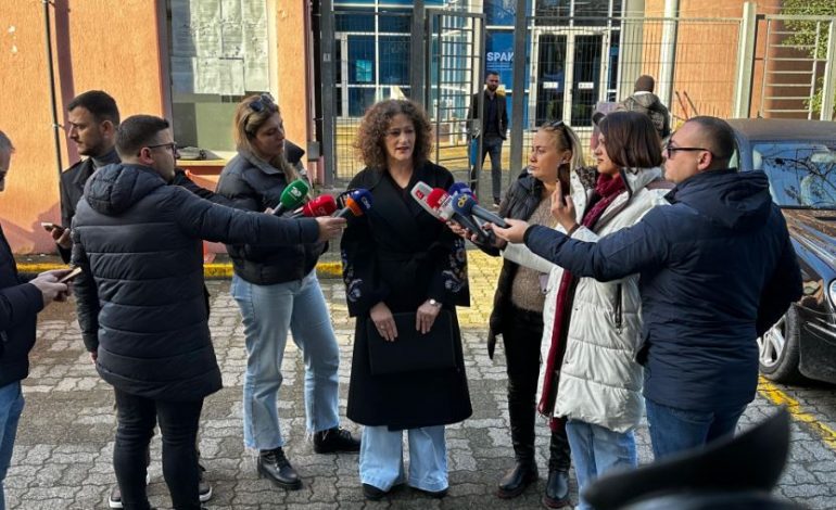 U THIRR NË SPAK/ Argita Malltezi: Tentativë që duart të lajnë fytyrat që nuk mund të lahen! Irena Gjoka…