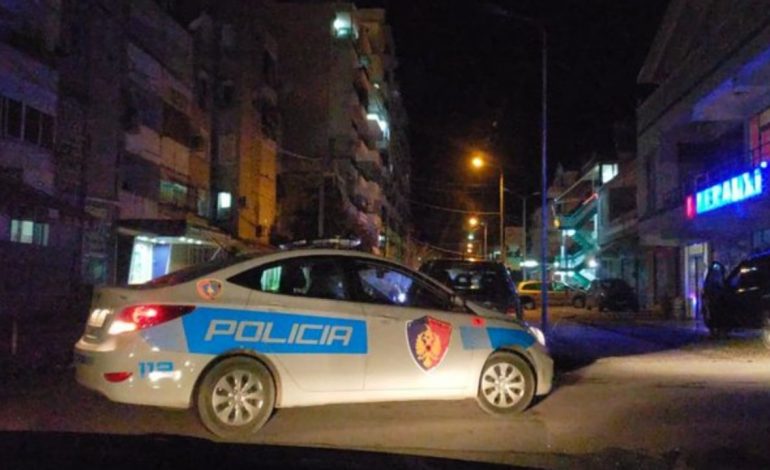 AKSION “BLIC” NË KRUJË/ Kontrolle nga policia për mjetet luksoze, kërkohet…