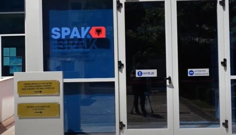 HETIMET PËR 21 JANARIN/ Paraqiten në SPAK dy vëllezërit e Hekuran Dedës