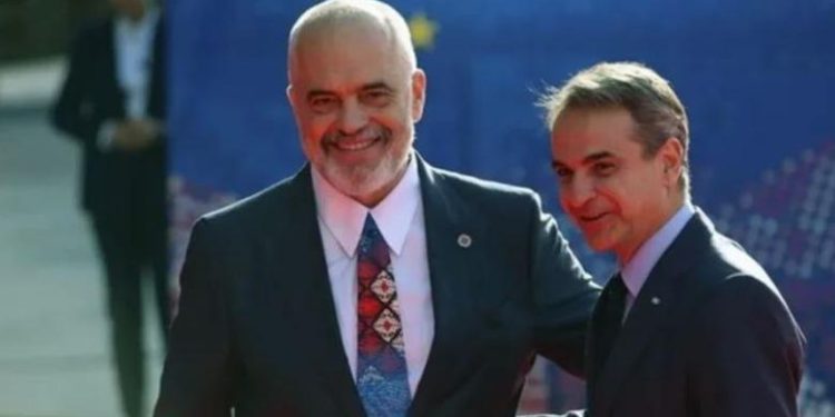 “TIRANA DHE ATHINA PO ZGJIDHIN MOSMARRËVESHJET”/ Media greke: Janë kryer disa konsultime! Ja tre pikat që mbeten problematike