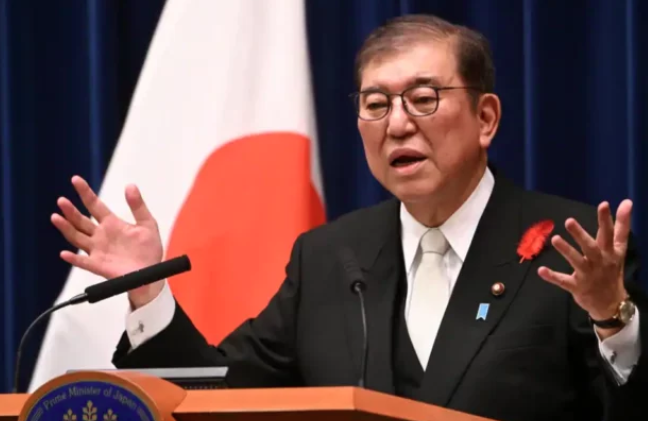 FORCIMI I MARRËDHËNIEVE EKONOMIKE/ Presidenti japonez nis udhëtimin zyrtar në Malajzi dhe Indonezi