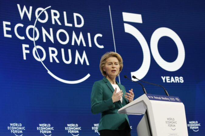 FORUMI EKONOMIK I DAVOSIT/ Von der Leyen: BE do të jetë pragmatike si ndaj qeverisjes së Trump ashtu edhe ndaj Kinës