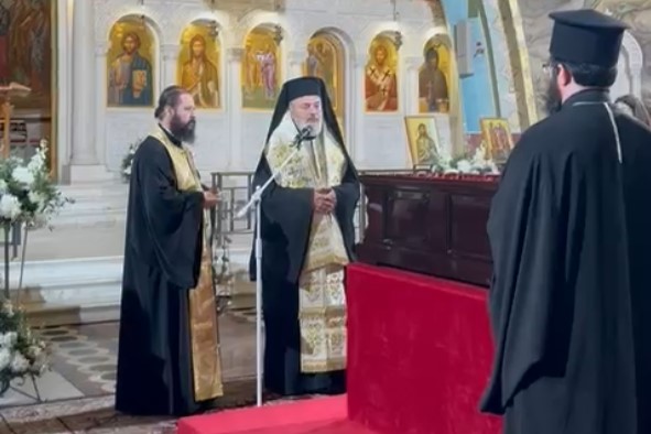 PAMJET/ Përfaqësuesi i Patriarkans së Antiokisë mban meshë në arabisht për Kryepeshkopin Anastas