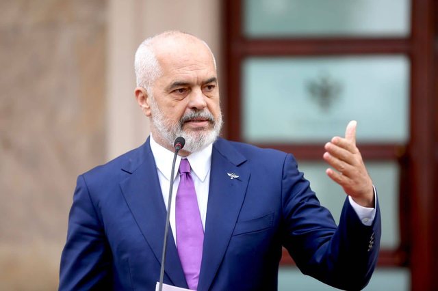 PËRGATITET KRIJIMI I BANKËS SHQIPTARE TË ZHVILLIMIT/ Rama: Projekti në bashkëpunim me Italinë, 250 mln euro për bujqësinë