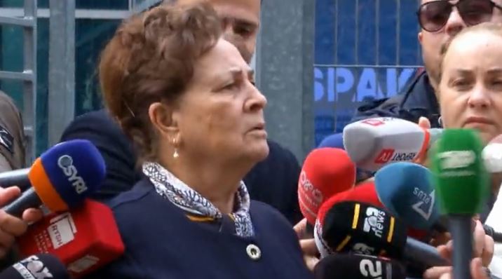 U PARAQIT NË SPAK/ Fatime Kryemadhi: Merren me një plakë, jo me ata që shesin copat e shtetit