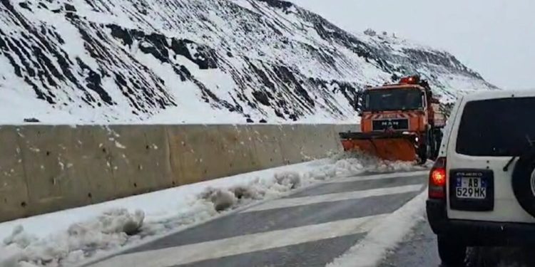 TË GJITHA AKSET KOMBËTARE TË KALUESHME/ Si paraqitet situata nga moti i ftohtë