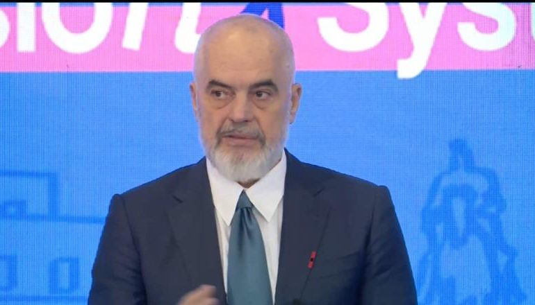 PENSIONET/ Rama ‘thumbon’ opozitën: Premtojnë gjithçka të dëshirueshme, hidhen me sy mbyllur drejt një humnere