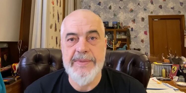 “I MERRNI TË KEQEN PATRONAZHISTËVE”/ Rama: Janë më të fortë dhe më të angazhuar për 11 Majin