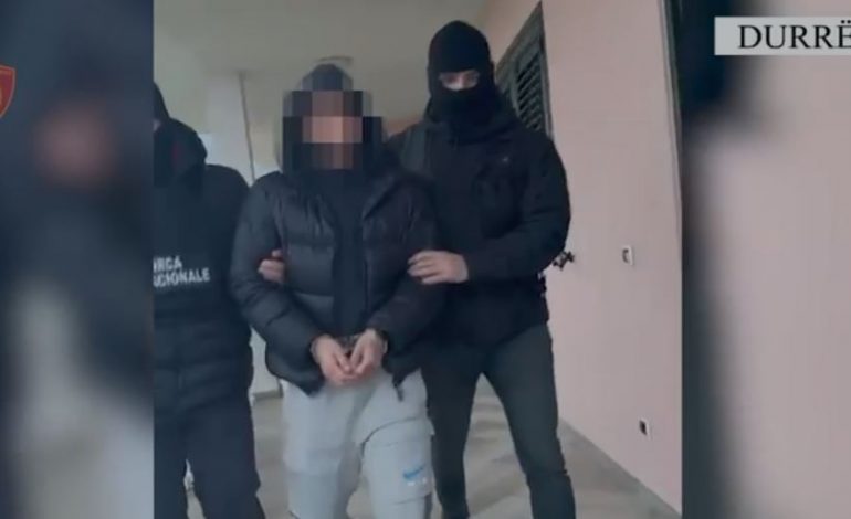 EMRI/ Në kërkim ndërkombëtar nga Spanja për trafik droge, arrestohet 28-vjeçari në Durrës