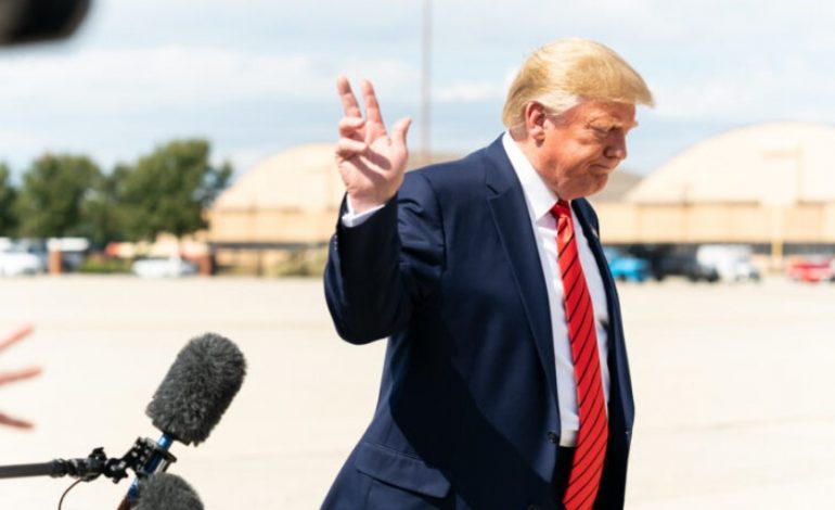 “DUHET T’I JAPIM FUND KËSAJ LUFTE”/ Trump: Javën tjetër do të takoj Zelenskyn. Do të flas edhe me Putinin