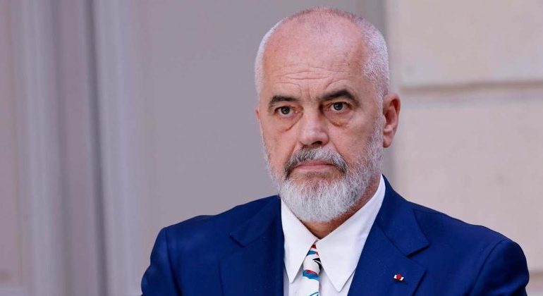 “LAJM I RREMË”/ Rama: Unë në Durrës për Veliajn? Beteja e Erionit nuk është e imja