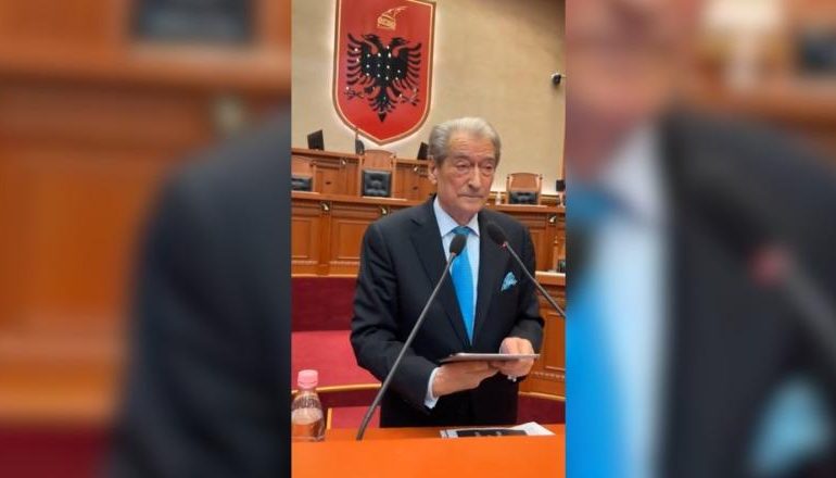 BLLOKON FOLTOREN/ Berisha: Rama e Dumani do përballen me ligjin! I përgjigjet për ‘bufin e kënetës’