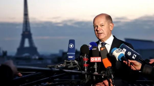 PËRFUNDON SAMITI I PARISIT/ Scholz: Nuk mund të jetë paqe e imponuar për Kievin, SHBA-BE të punojnë së bashku