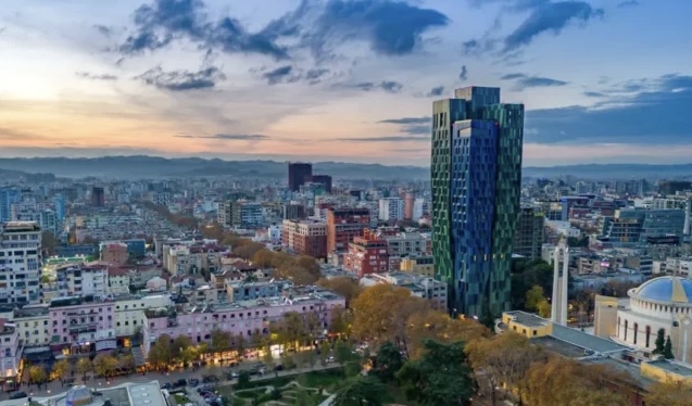 JEHONË TURIZMIT/ “Travel Radar”: Shqipëria, perla e fshehur evropiane nën radarin e turistëve të huaj