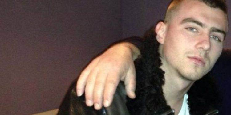“S’KAM LIDHJE ME BOTËN E KRIMIT”/ I mbijetoi atentatit, Kevin Hajrulla del nga spitali pas më shumë se 1 muaji