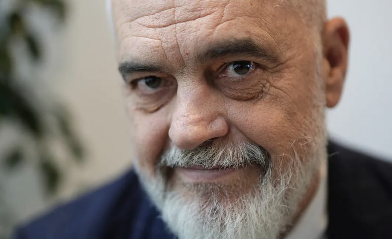 INTERVISTA/ Rama flet për marrëveshjen e emigrantëve me Italinë: Europa dhe Donald Trump po bëjnë të njëjtën gjë