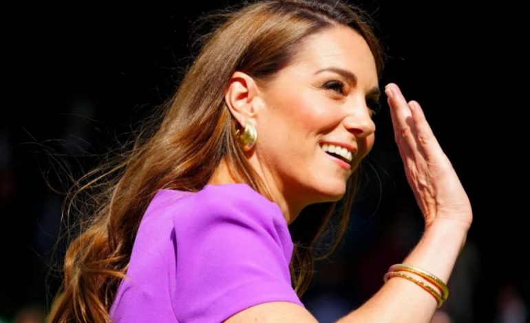 CILA ËSHTË ARSYEJA? Pallati Mbretëror ndërpret ndarjen e detajeve mbi veshjet e princeshës Middleton