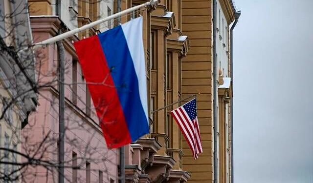 NISIN BISEDIMET RUSO-AMERIKANE NË STAMBOLL/ Sot Ukraina jashtë programit. Çfarë diskutohet?