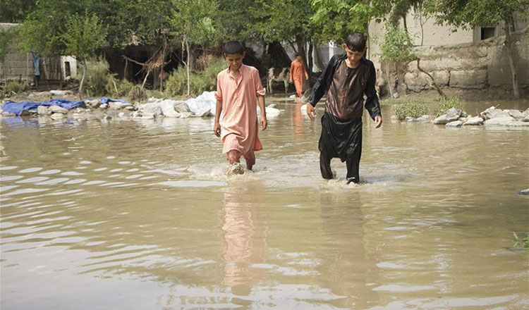 PËRMBYTJE NË AFGANISTAN/ 21 viktima, mes tyre edhe fëmijë