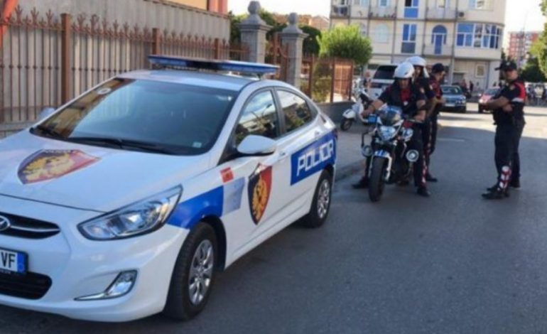 SHERR BRENDA LOKALIT NË TIRANË/ Pesë persona dhunojnë 21-vjeçarin, nën hetim 3 prej tyre
