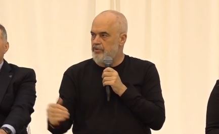 “BUFI THA DO E SHKRIJË SPAK-UN”/ Rama i përgjigjet Berishës: Noc rrokun në 11 maj! Ne e mbajmë drejtësinë larg duarve…