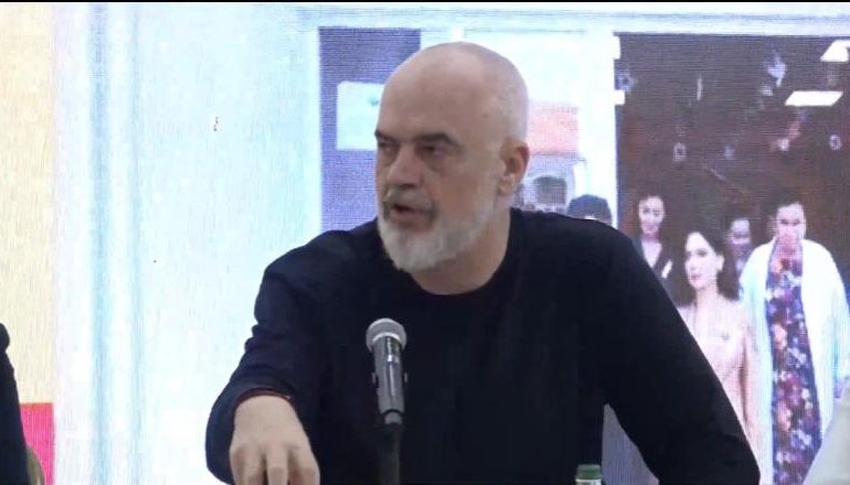 “SOROSI FUTI NË BURG LIDERIN E OPOZITËS…”/ Rama ironizon Berishën: Një miliarder i kushtoi jetën kapjes së bufit?! S’është as sorkalle
