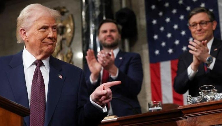 TRUMP “THYEN” REKORDIN E BILL CLINTON/ Mban 100 minuta fjalim, më i gjati në dekada në Kongresin amerikan