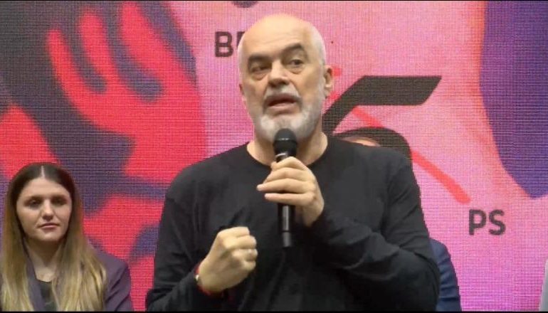 IRONIZON NGA LEZHA PARTITË E REJA/ Rama: Çfarë të reja? 17 vetë u kanë dalë për dekriminalizim në lista, s’kanë faj! Rinia është te ne