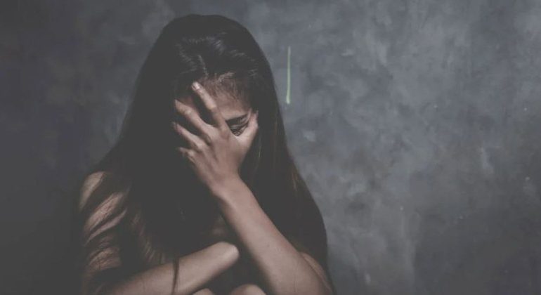 SHOKUESE Ë VLORË/ 40-vjeçari drogon 3 shoqe të mitura dhe kryen marrëdhënie seksuale me 15-vjeçaren