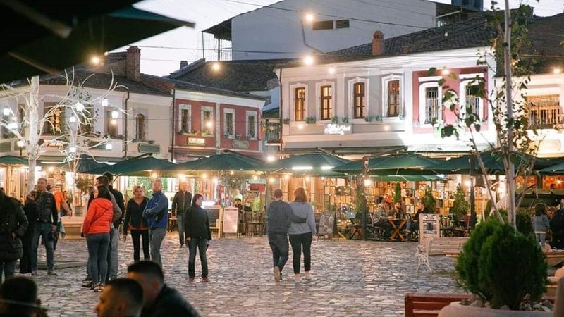FLUKS TURISTËS NË KORÇË/ 10% më shumë rezervime se në 2024